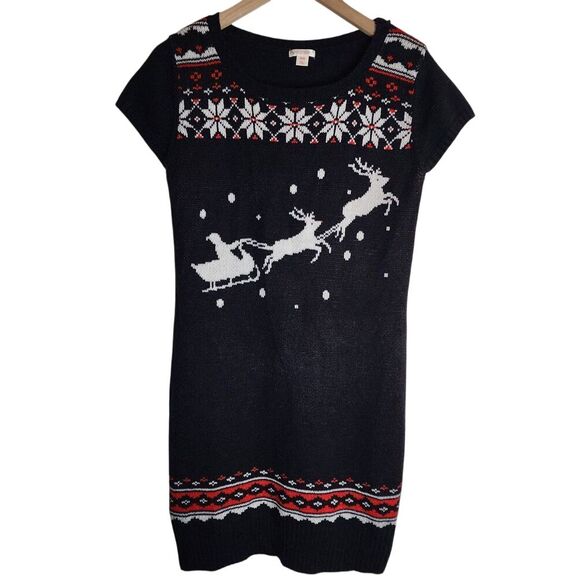 Xhilaration Dresses & Skirts - Xhilaration Christmas Sweater Dress Wen's Medium Knit Short Sleeve Santa‎